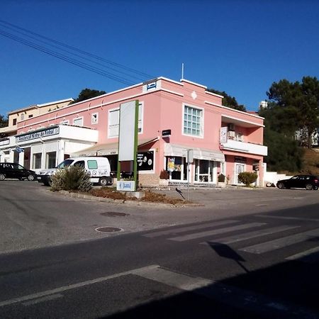 Residencial O Ninho Do Pinhal Hotel Bombardeira Buitenkant foto